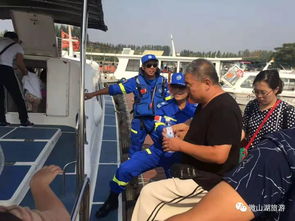 湖上守护神 微山湖“荷都救援队”，旅游背后最美面孔